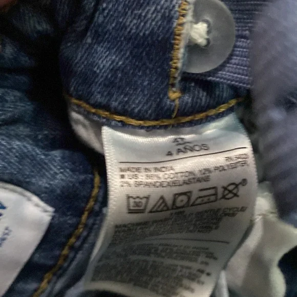 Old Navy Skinny Jeans - Picture 4 of 4